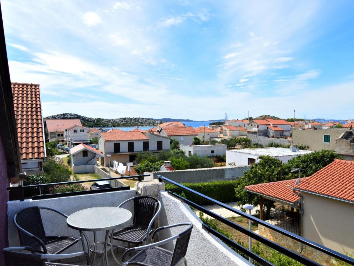Apartment Josip - Vod199 By Interhome Tribalj Exteriör bild